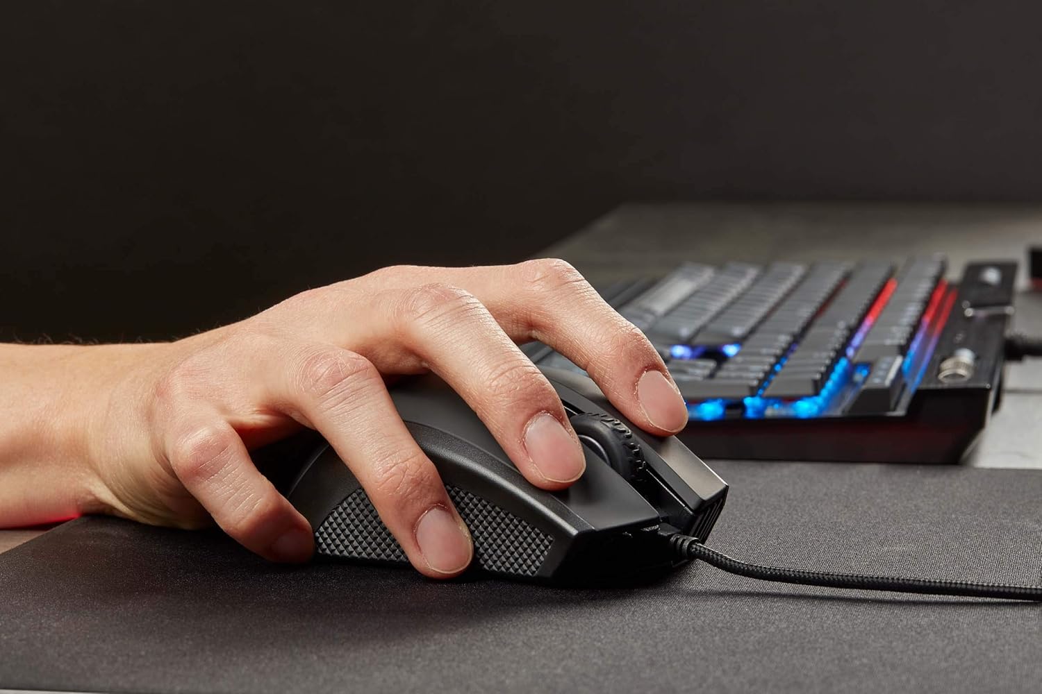 Corsair IRONCLAW RGB FPS MOBA Mouse